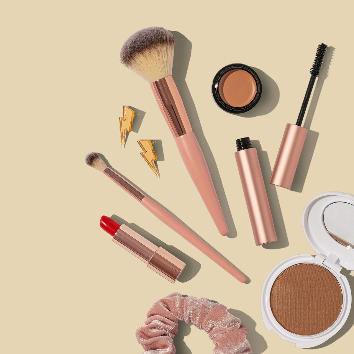 Cosmetics arranged for an online product photo editing campaign